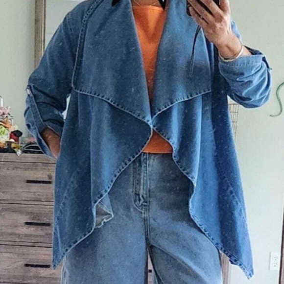 Cozy Light Wash Denim Jean Waterfall Open Front Jacket Shacket - Picture 3 of 7